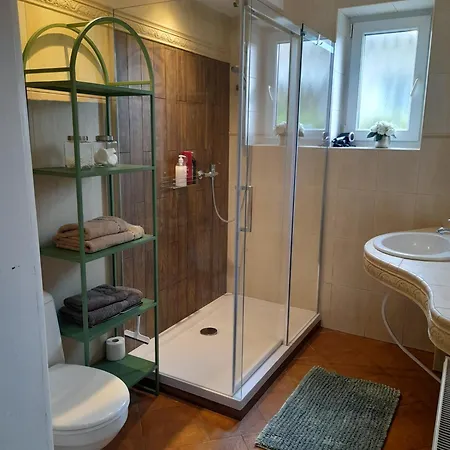 Klemens Nr Domu 14 Apartman